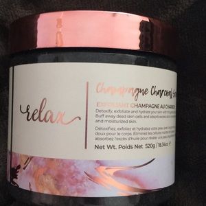 Champagne Charcoal Scrub
